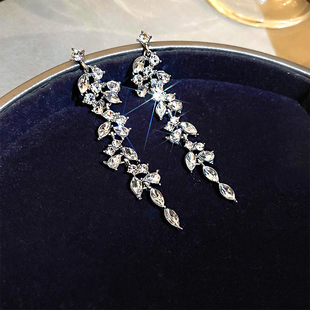 Strass-Ohrringe Blatt – Party & Hochzeit"